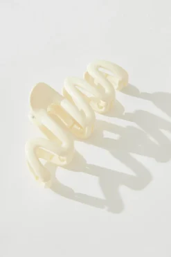 Clearance Alanis Hair Claw In Cream Hair Accessories
