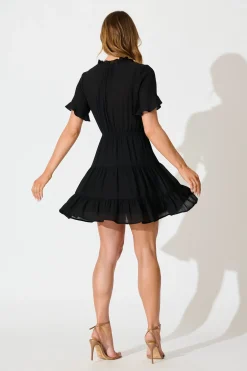 Outlet Arlow Dress in Black Dresses|Casual