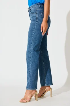 Fashion Atwood High Rise Relaxed Leg Jean in Mid Blue Denim Bottoms|Pants