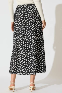 Discount Brandsy Maxi Skirt in Black with White Leaf Bottoms|Skirts & Shorts