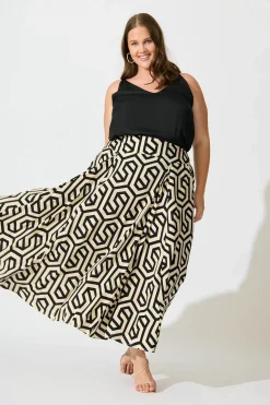 Outlet Brandsy Maxi Skirt In Cream With Black Geometric Print Bottoms|Skirts & Shorts