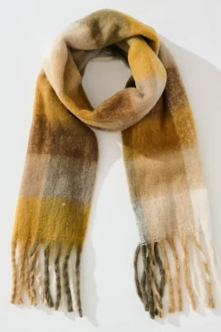 Hot Brooklyn Oversized Knit Scarf In Multi Brown Check Knitwear|Knitwear