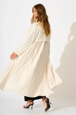 Fashion Captivating Trench Coat in Beige Outerwear|Outerwear
