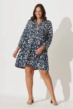 Best Caracelle Smock Dress In White With Navy Print Dresses|Casual