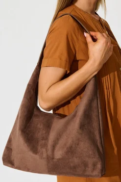 Fashion Corry Shoulder Bag in Chocolate Suedette Bags