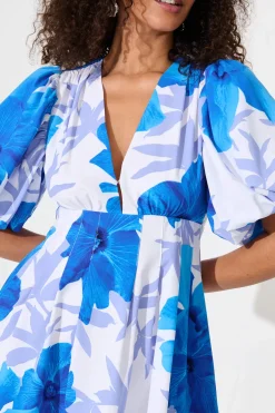 Hot Daydream Dress In White With Blue Flower Dresses|Casual