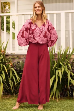 Hot Devotion Top in Wine with Pink Floral Tops
