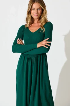Fashion Dove Midi Knit Dress in Emerald Dresses|Knitwear