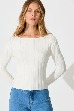 New Echoes Knit Top in White Knitwear|Knitwear