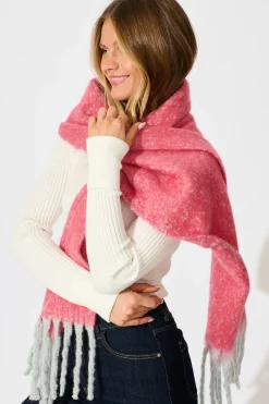 Hot Elita Knit Scarf in Pink Knitwear|Knitwear