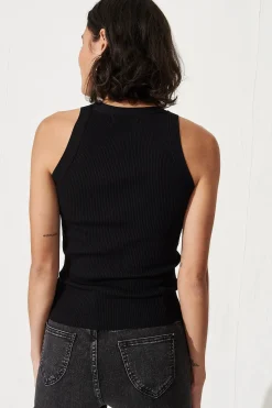 Hot Gandia Top In Black Tops