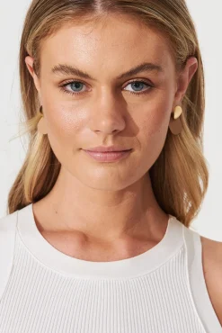 Best Gloria Earrings In Light Brown With Gold Jewellery