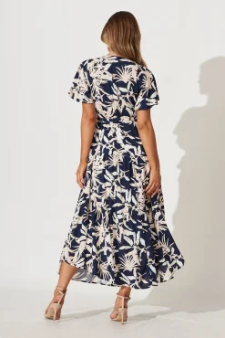 Outlet Heidi Maxi Dress In Navy Leaf Print Dresses|Casual