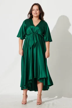 Outlet Helsinki Maxi Dress In Emerald Green Satin Dresses|Party