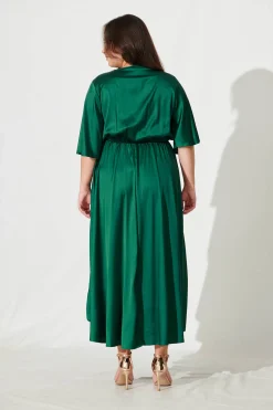Outlet Helsinki Maxi Dress In Emerald Green Satin Dresses|Party