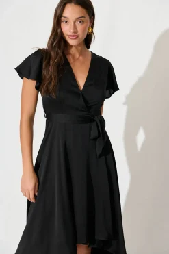 Sale Loulou Maxi Dress In Black Satin Dresses|Formal
