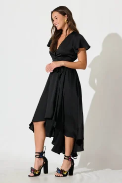 Sale Loulou Maxi Dress In Black Satin Dresses|Formal