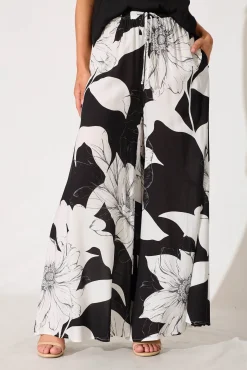 Sale Lucia Pant In Black With White Floral Bottoms|Pants