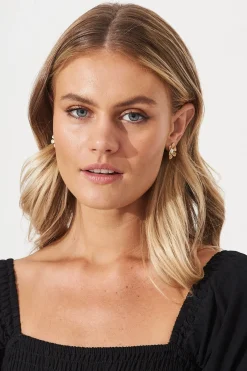 Online Mae Floral Earrings In Gold Jewellery|Engagement Party
