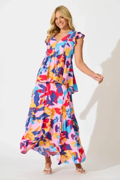 Outlet Maila Top In Bright Multi Leaf Print Tops|Casual