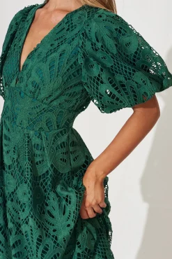 New Millie Lace Maxi Dress In Emerald Dresses|Formal