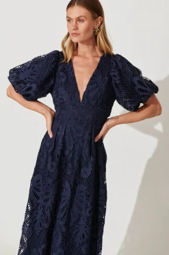 Outlet Millie Lace Maxi Dress In Navy Dresses|Formal