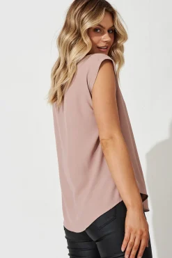 New Rejina Top In Mocha Tops|Workwear