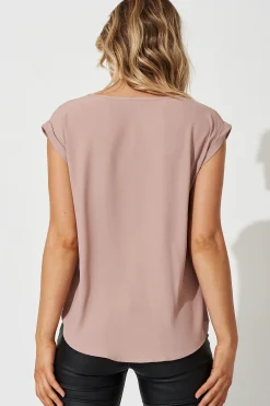 New Rejina Top In Mocha Tops|Workwear