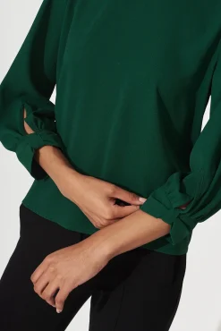 Outlet Rhiah Top in Emerald Tops|Casual