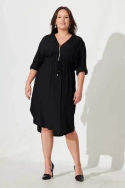 Fashion Rival Zip Dress In Black Dresses|Workwear