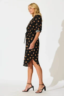 Clearance Rival Zip Dress in Black with Brown Spot Dresses|Casual