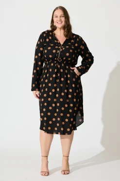 Clearance Rival Zip Dress in Black with Brown Spot Dresses|Casual