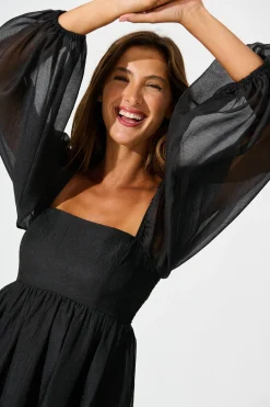Clearance Seduction Dress in Black Dresses|Party