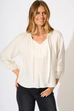 Outlet Taleena Top in White Linen Blend Tops|Casual