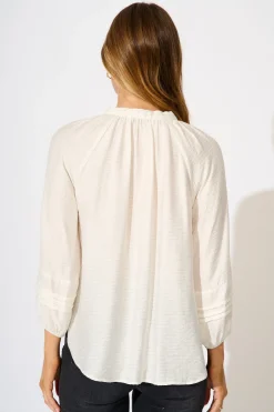 Outlet Taleena Top in White Linen Blend Tops|Casual