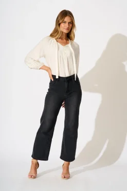 Outlet Taleena Top in White Linen Blend Tops|Casual