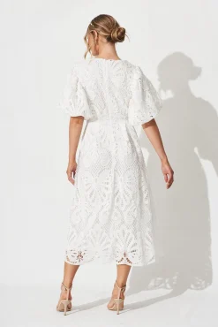 Sale Tillie Lace Maxi Dress In White Dresses|Formal