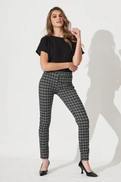 Hot Workflow Skinny Pants In Black Check Bottoms|Pants